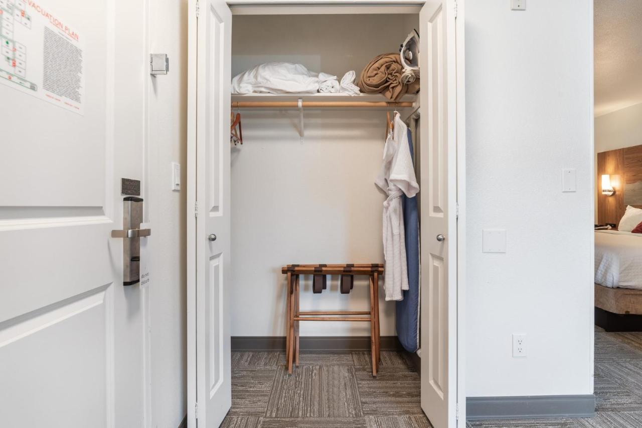 Marshall Suites Bainbridge Island Zewnętrze zdjęcie